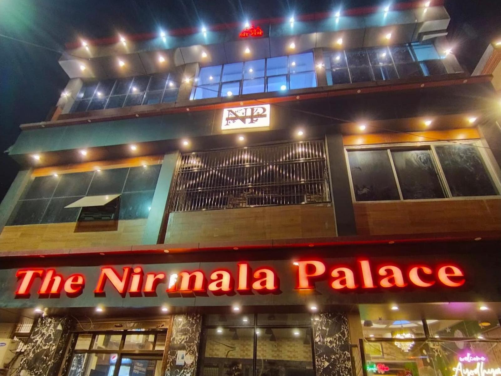 The Nirmala Palace Hotel Ayodhya ภายนอก รูปภาพ